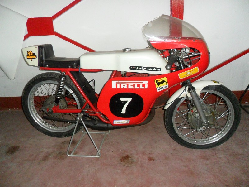  AERMACCHI ALA D'ORO 125 5 V