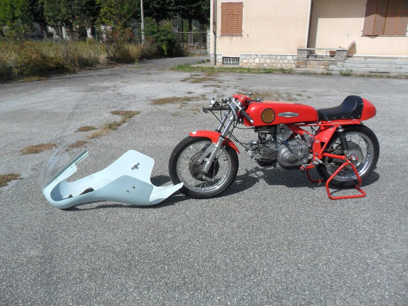 AERMACCHI ALA D'ORO 350 7 marce